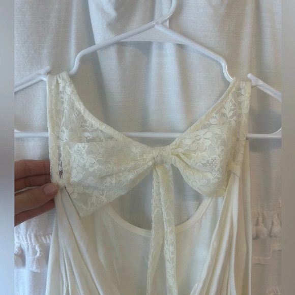 American Dream cream tank top with lace bow size M - Picture 3 of 7